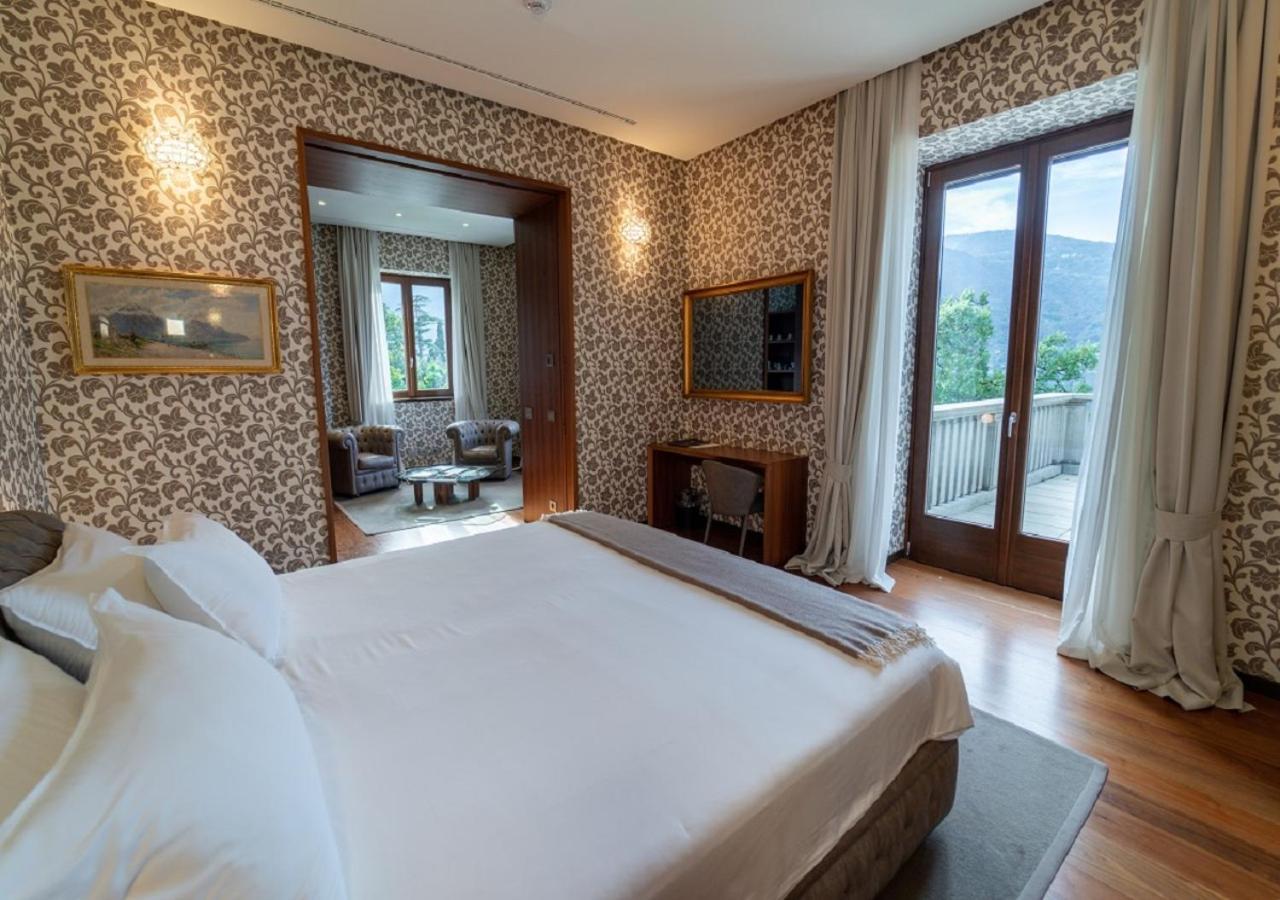 Villa Lario Resort Mandello 만델로델라리오 외부 사진