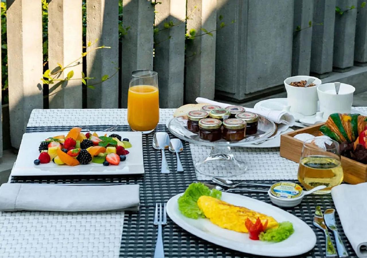 Villa Lario Resort Mandello 만델로델라리오 외부 사진