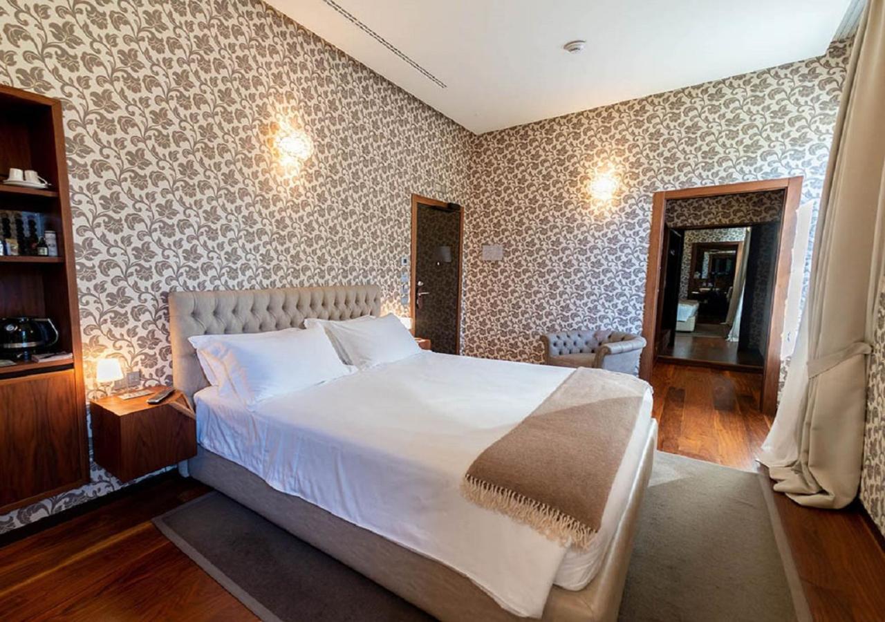 Villa Lario Resort Mandello 만델로델라리오 외부 사진