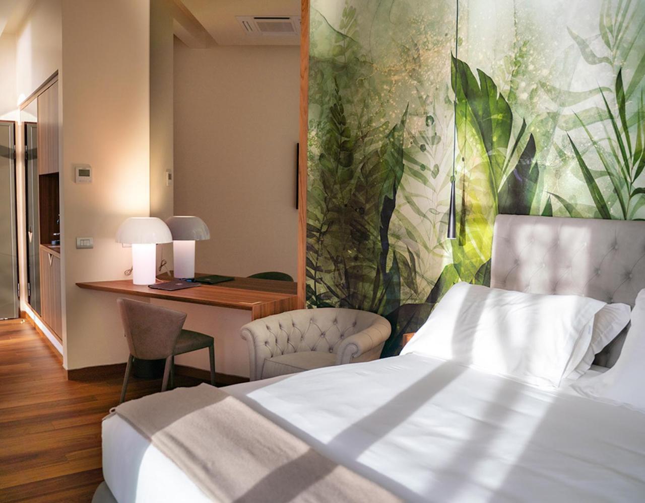 Villa Lario Resort Mandello 만델로델라리오 외부 사진