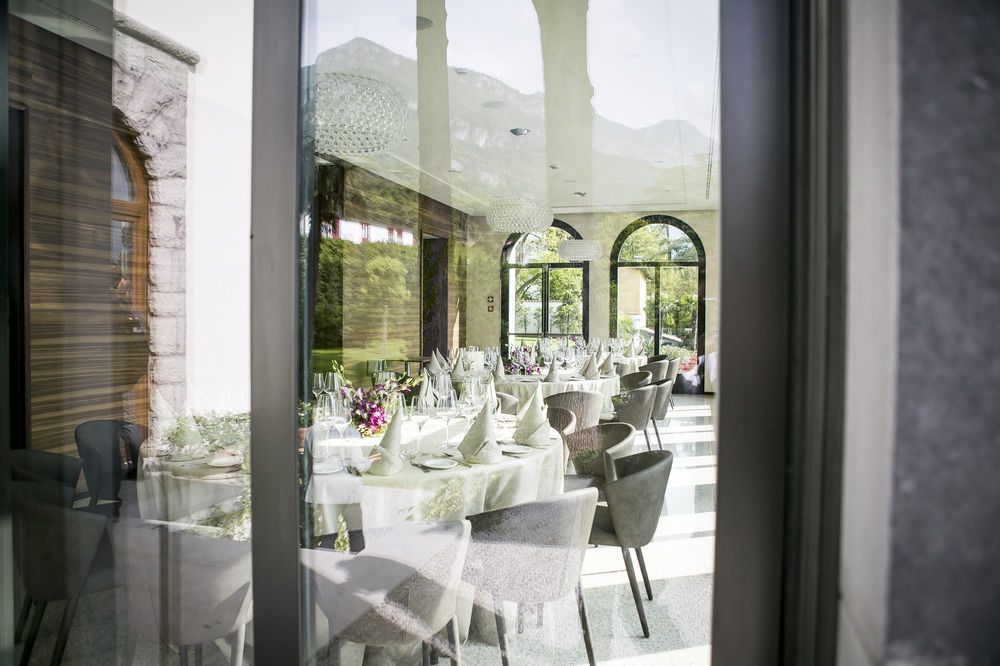 Villa Lario Resort Mandello 만델로델라리오 외부 사진